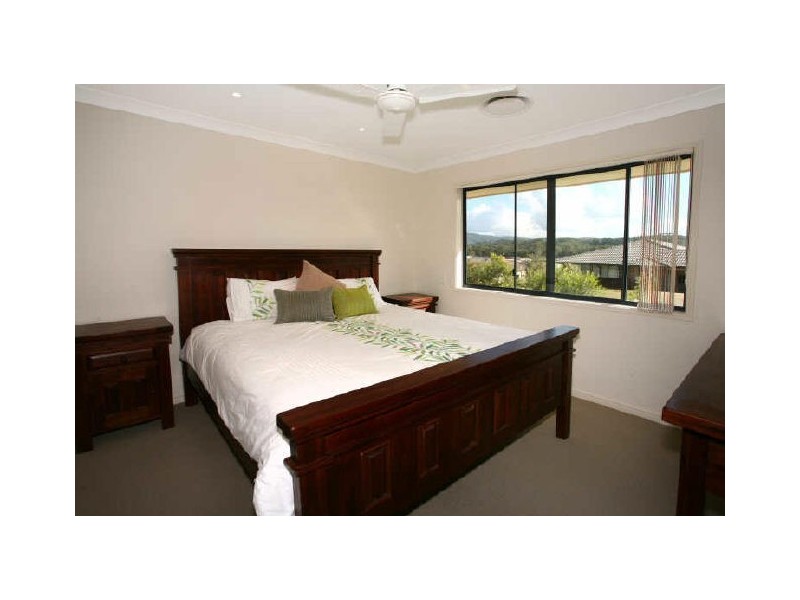 2/13 Bella Boulevard, Pimpama QLD 4209