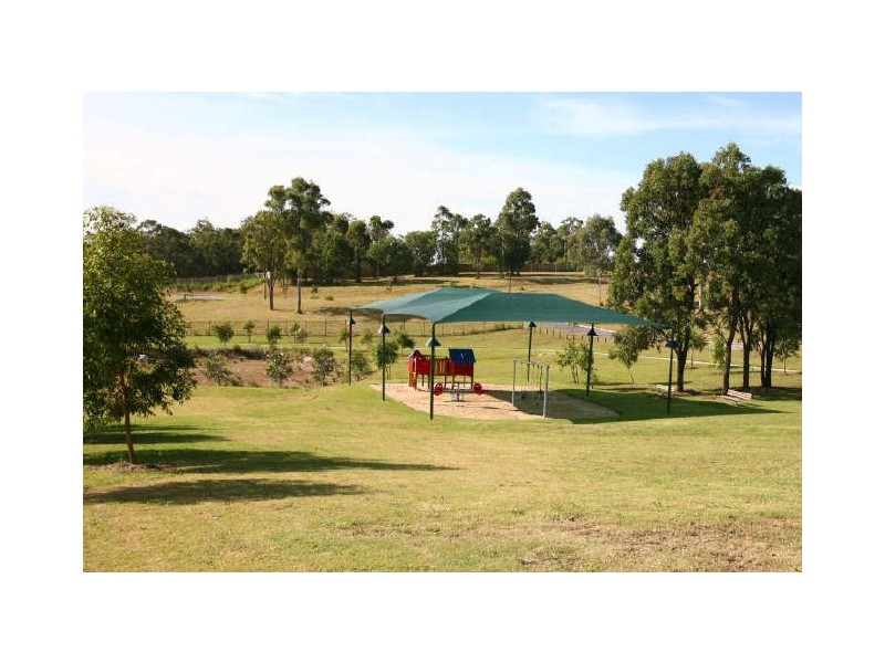 2/13 Bella Boulevard, Pimpama QLD 4209