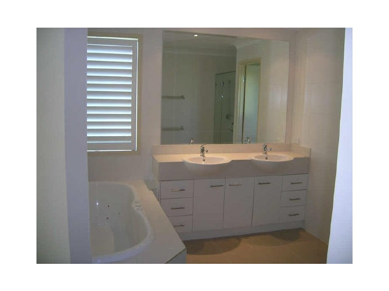 2 Prewett Street, Upper Coomera QLD 4209