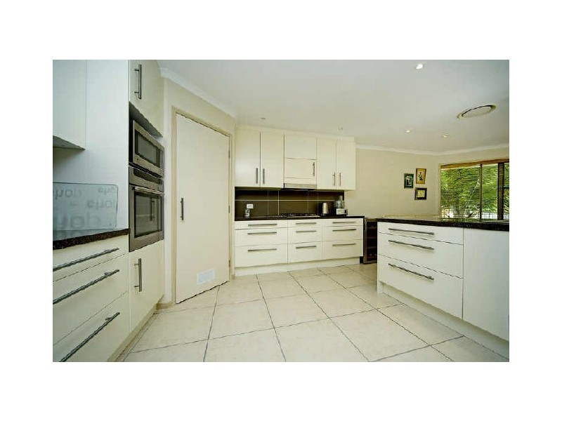 10 Helsal Court, Coomera QLD 4209
