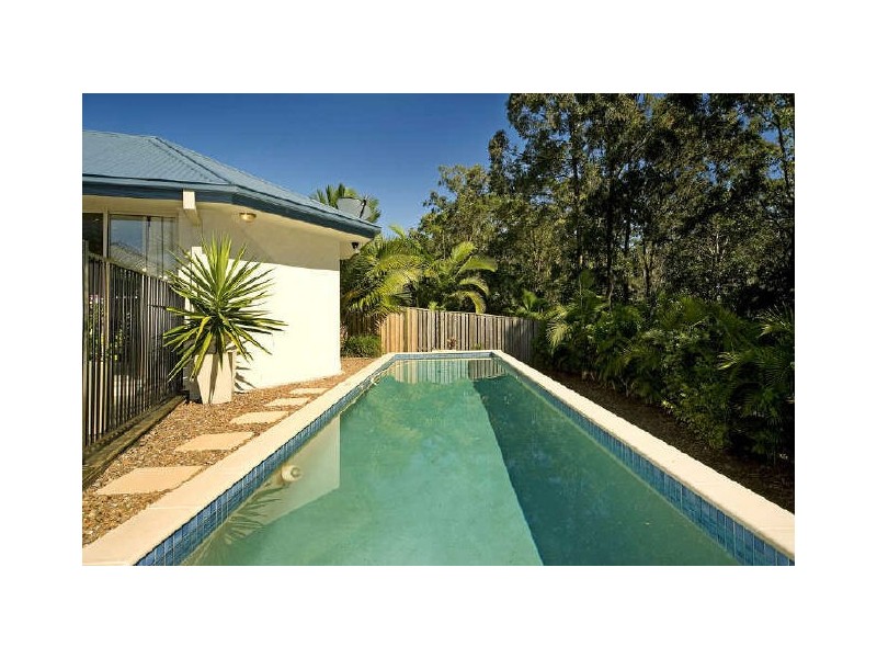 10 Helsal Court, Coomera QLD 4209