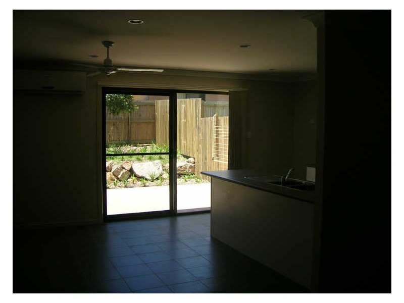 3/8 Seashell Drive, Coomera QLD 4209