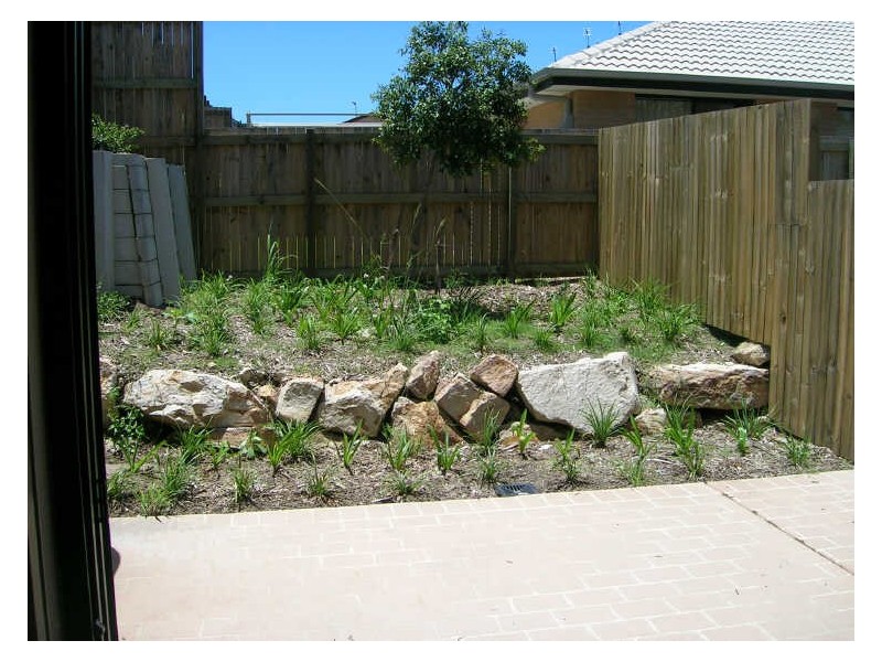 3/8 Seashell Drive, Coomera QLD 4209