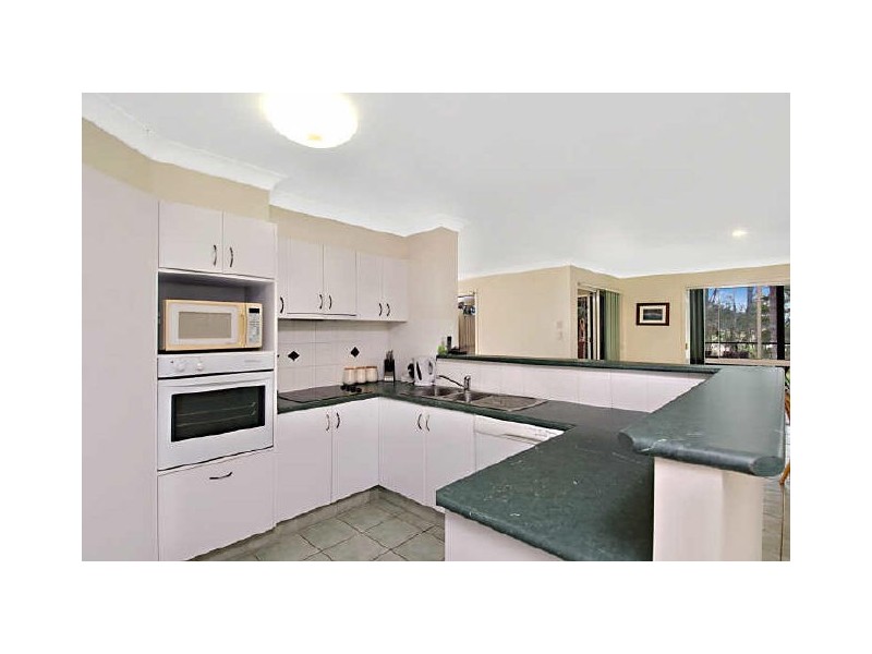 3 Waverley Park Close, Oxenford QLD 4210