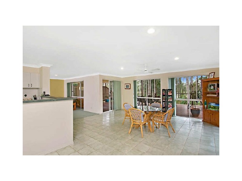 3 Waverley Park Close, Oxenford QLD 4210