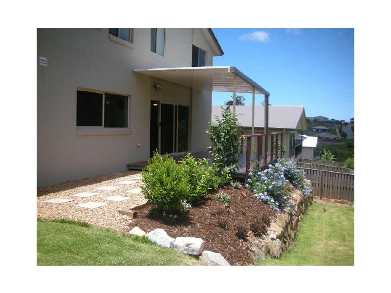 18 Lambert Street, Pacific Pines QLD 4211