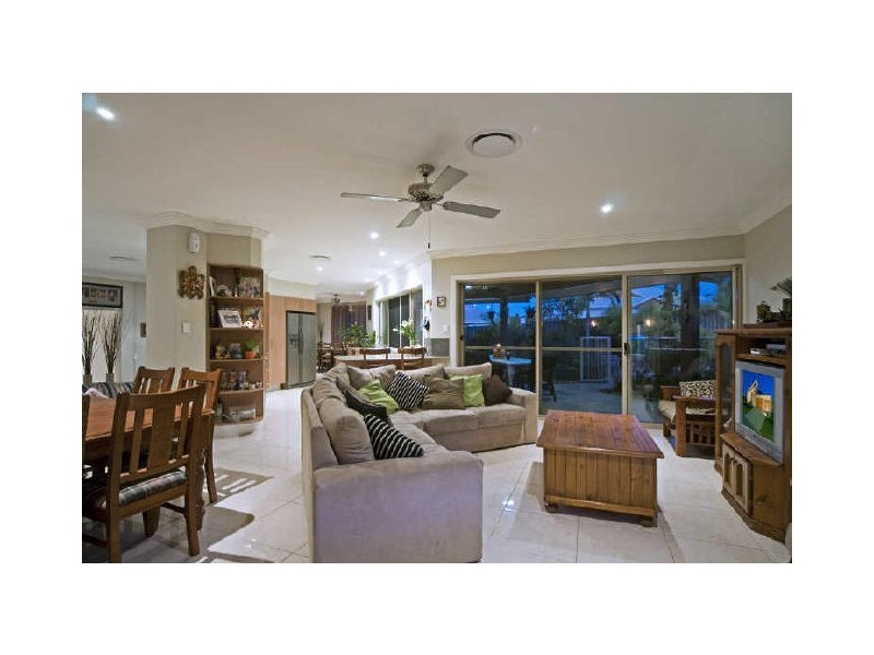 33 Solo Place, Coomera QLD 4209