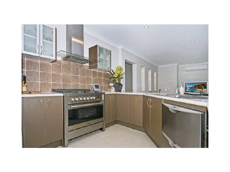 20 Kintail Lane, Coomera QLD 4209