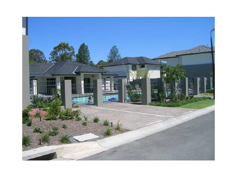 70/24 Jessica Drive, Coomera QLD 4209
