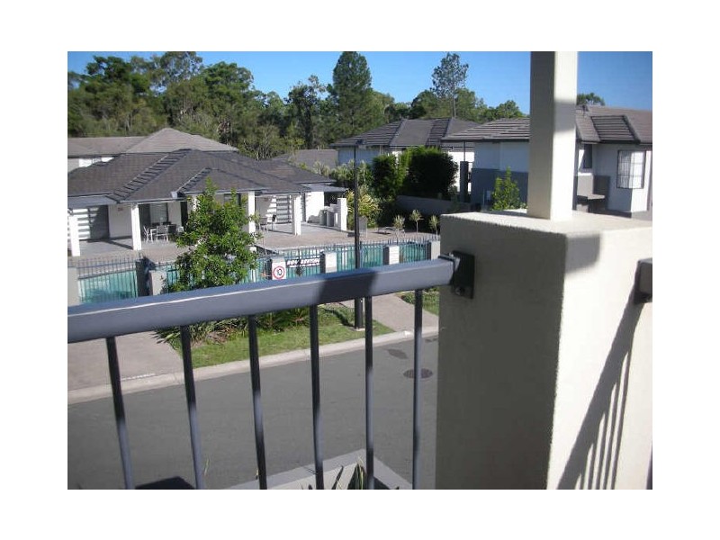 70/24 Jessica Drive, Coomera QLD 4209