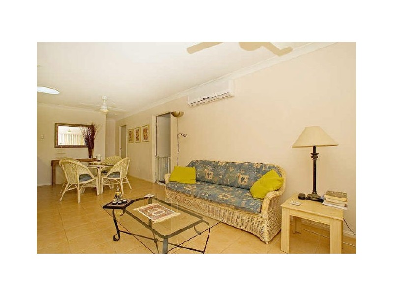 1/9 Balintore Street, Upper Coomera QLD 4209