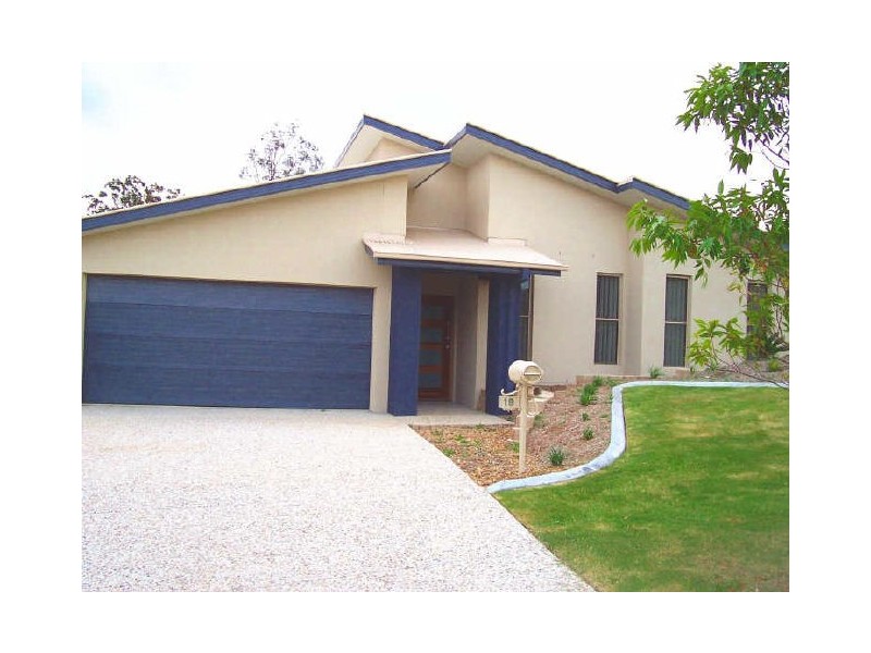 19 Greendragon Crescent, Upper Coomera QLD 4209