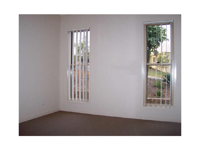 19 Greendragon Crescent, Upper Coomera QLD 4209