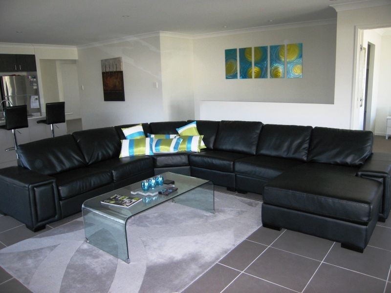 11 Barrington Street, Upper Coomera QLD 4209