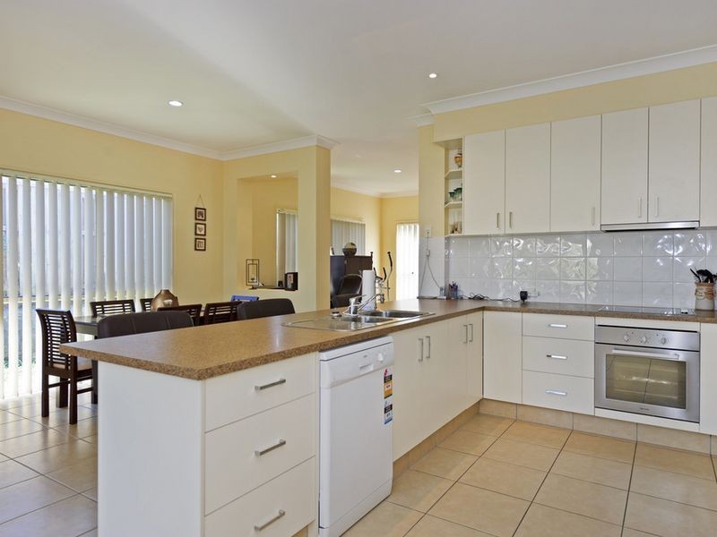 19 Benson Street, Ormeau QLD 4208