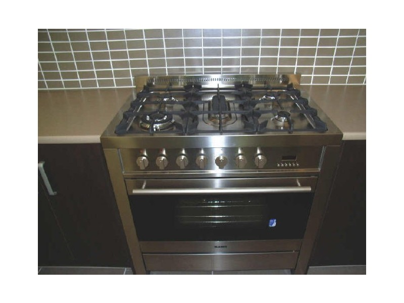 6 Rainlilly Crescent, Upper Coomera QLD 4209