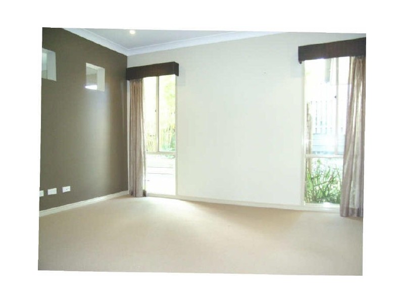 6 Rainlilly Crescent, Upper Coomera QLD 4209