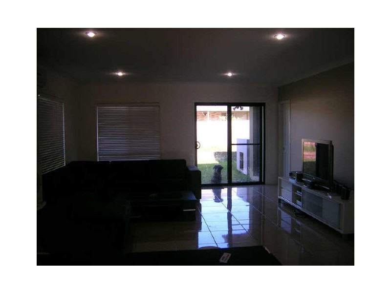 7 Cranberrie Court, Pimpama QLD 4209