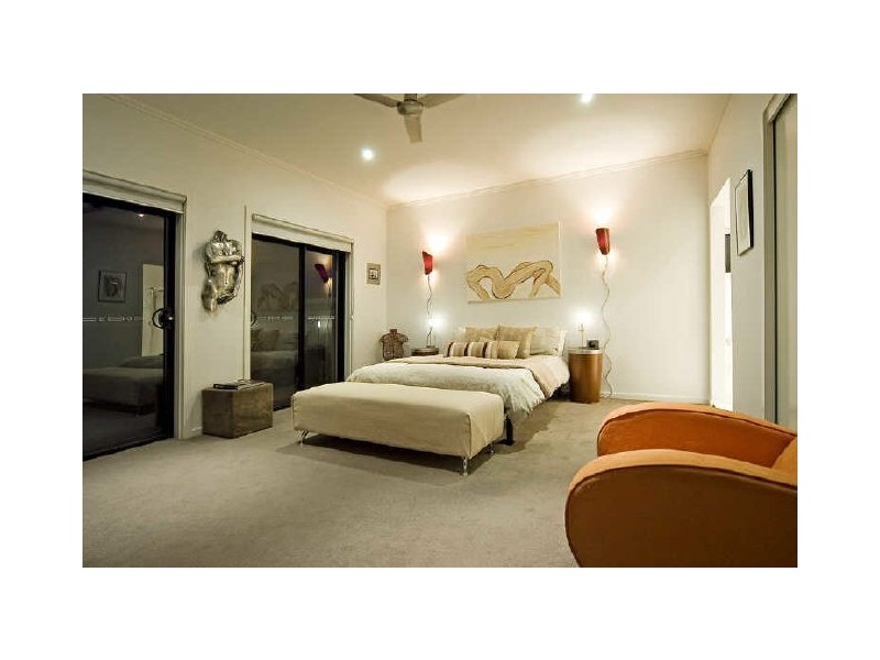 4 Nerida Lane, Coomera Waters QLD 4209