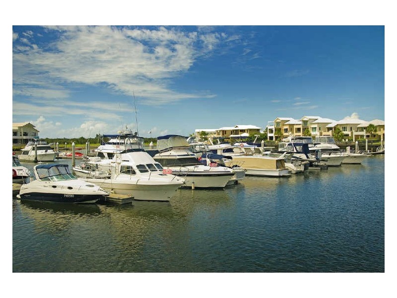 1 Pendragon Drive, Coomera Waters QLD 4209