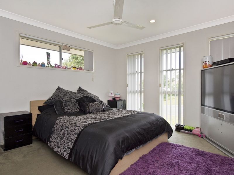 8 Stacer Street, Upper Coomera QLD 4209