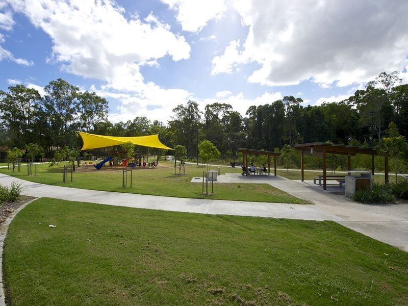 8 Stacer Street, Upper Coomera QLD 4209