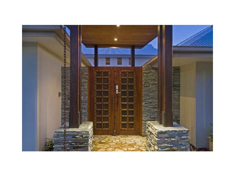 17 Brindabella Close, Coomera Waters QLD 4209