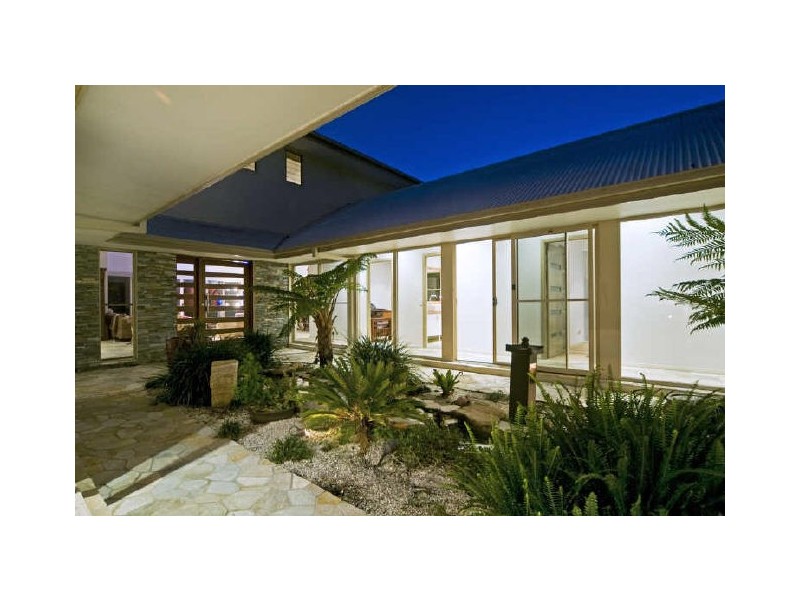 17 Brindabella Close, Coomera Waters QLD 4209