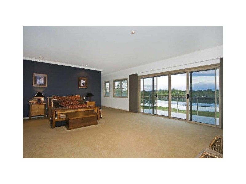 17 Brindabella Close, Coomera Waters QLD 4209
