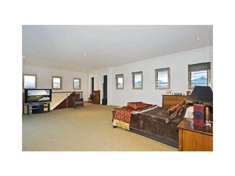 17 Brindabella Close, Coomera Waters QLD 4209