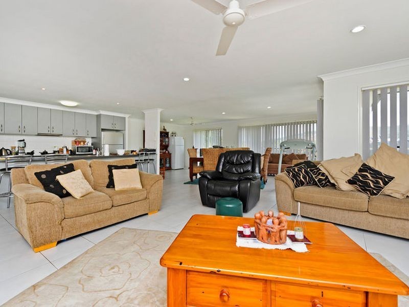 22 Denise Drive, Upper Coomera QLD 4209