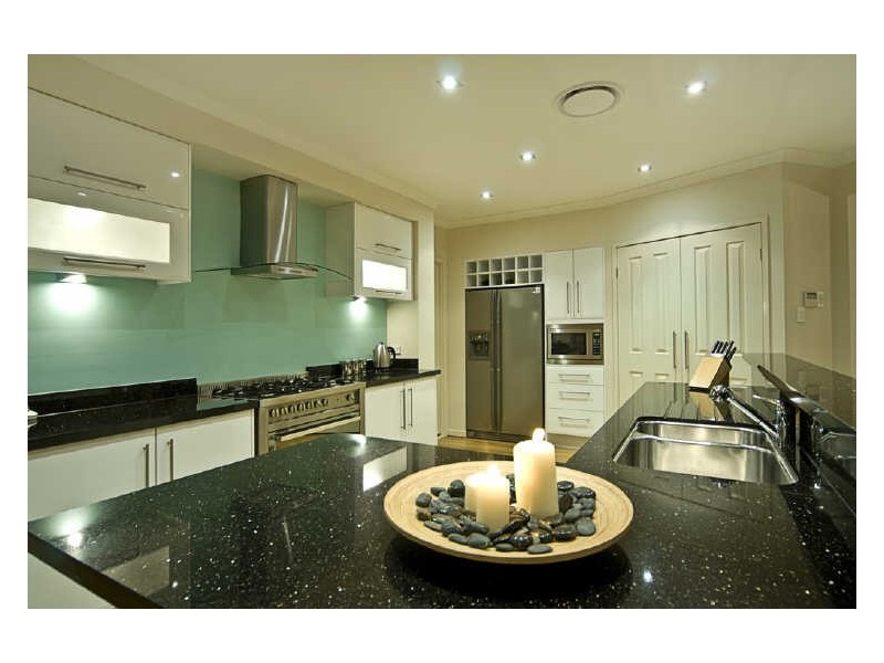 3 Veninde Lane, Coomera Waters QLD 4209