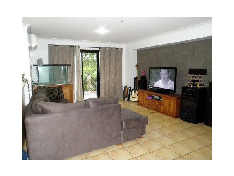 23/1 Secondary Street, Upper Coomera QLD 4209