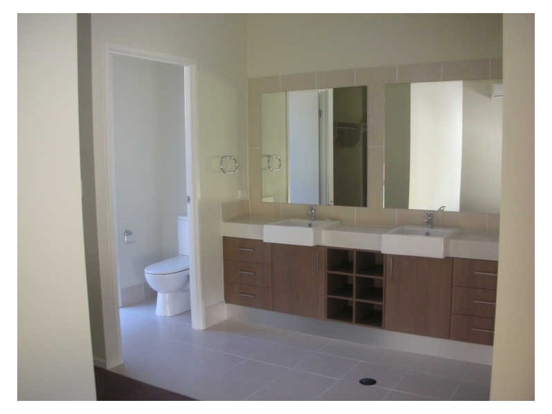 34 Phaeton Street, Upper Coomera QLD 4209