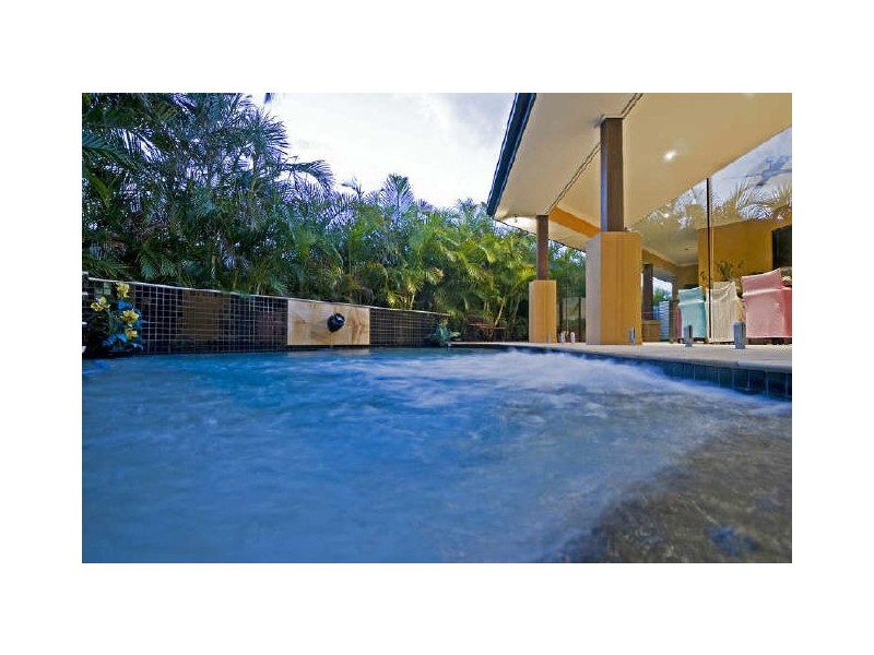 5 Rainbow Circuit, Coomera Waters QLD 4209