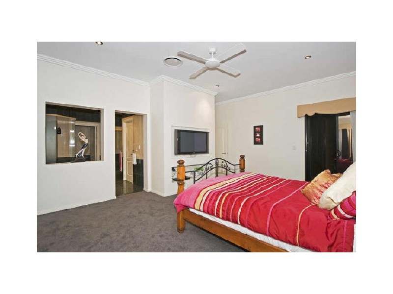 5 Rainbow Circuit, Coomera Waters QLD 4209