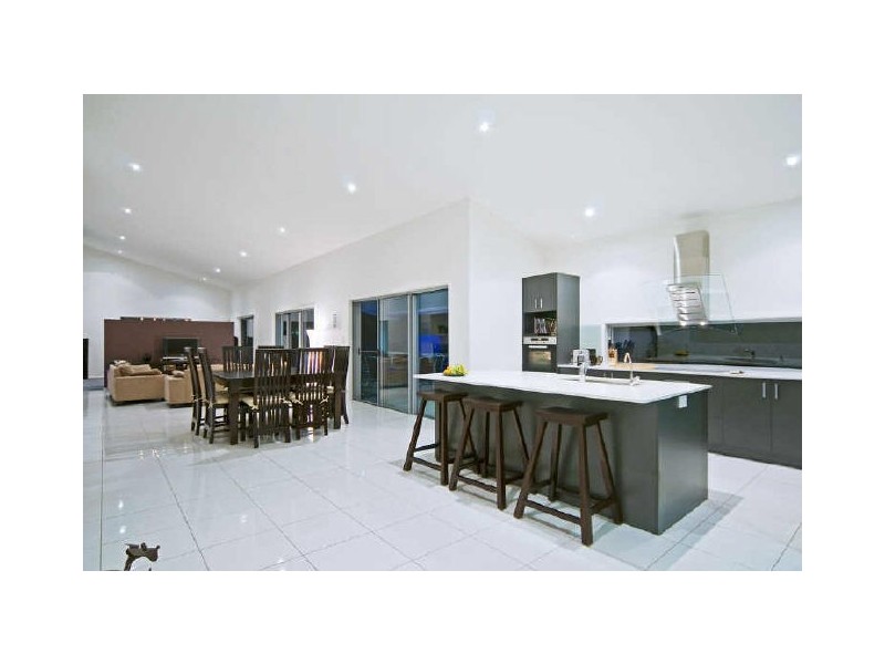 12 First Light Court, Coomera Waters QLD 4209