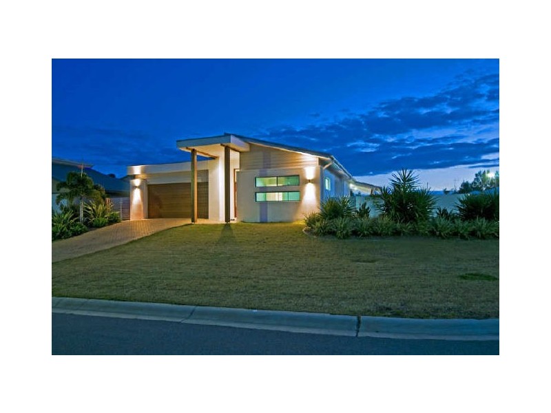 12 First Light Court, Coomera Waters QLD 4209