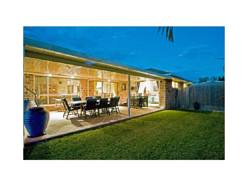 16 Roe Street, Upper Coomera QLD 4209