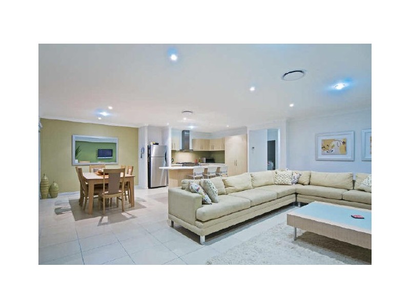 12 Rainlily Crescent, Upper Coomera QLD 4209