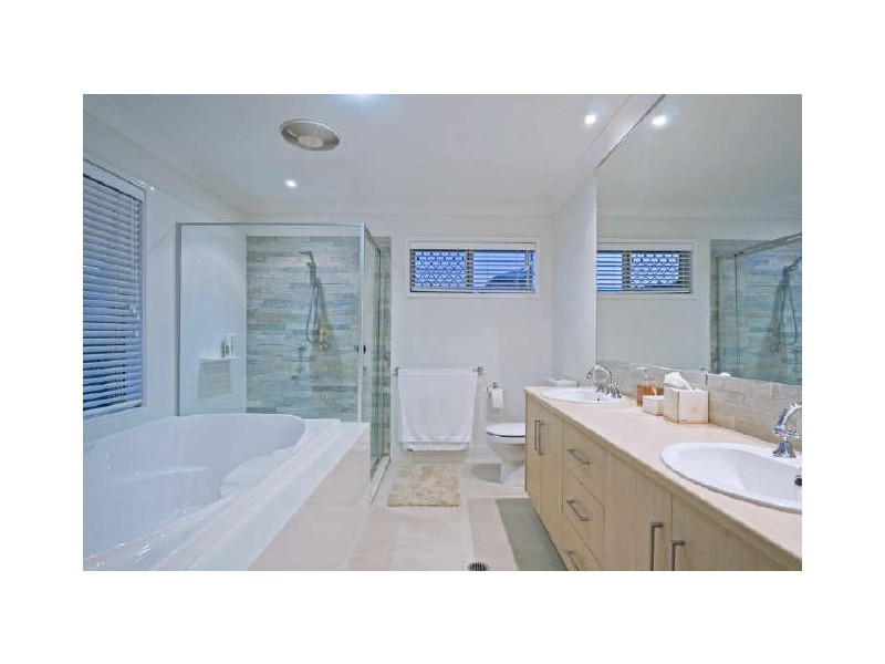 12 Rainlily Crescent, Upper Coomera QLD 4209