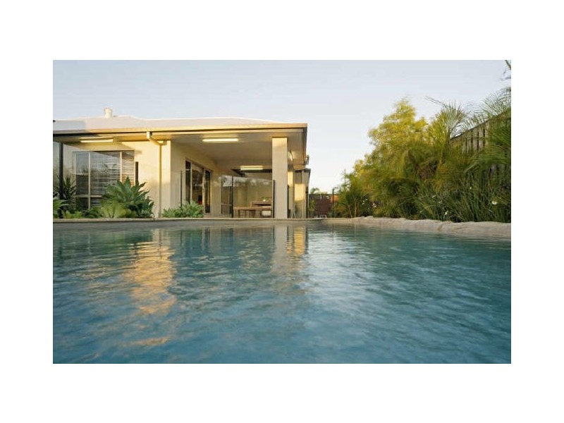 16 Rainbow Circuit, Coomera Waters QLD 4209