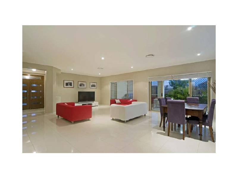 16 Rainbow Circuit, Coomera Waters QLD 4209