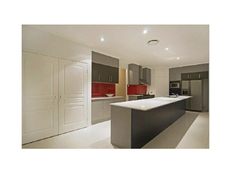 16 Rainbow Circuit, Coomera Waters QLD 4209