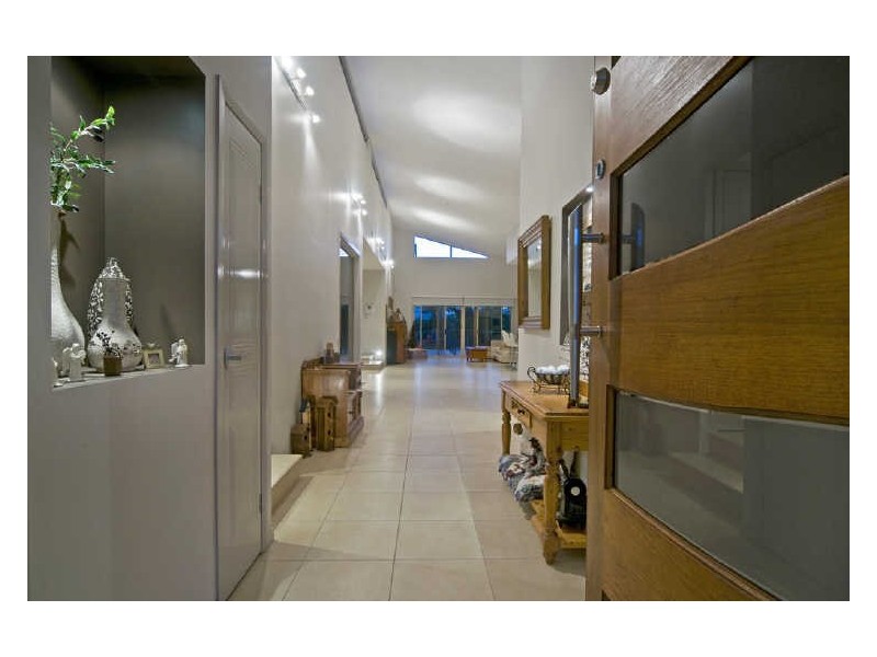 20 Infinity Court, Coomera Waters QLD 4209