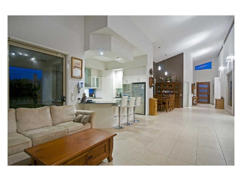 20 Infinity Court, Coomera Waters QLD 4209