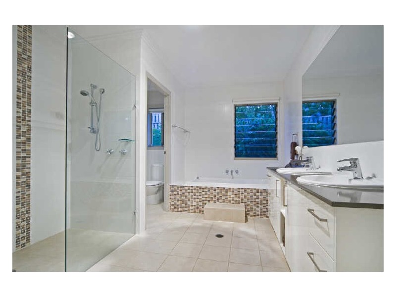 20 Infinity Court, Coomera Waters QLD 4209