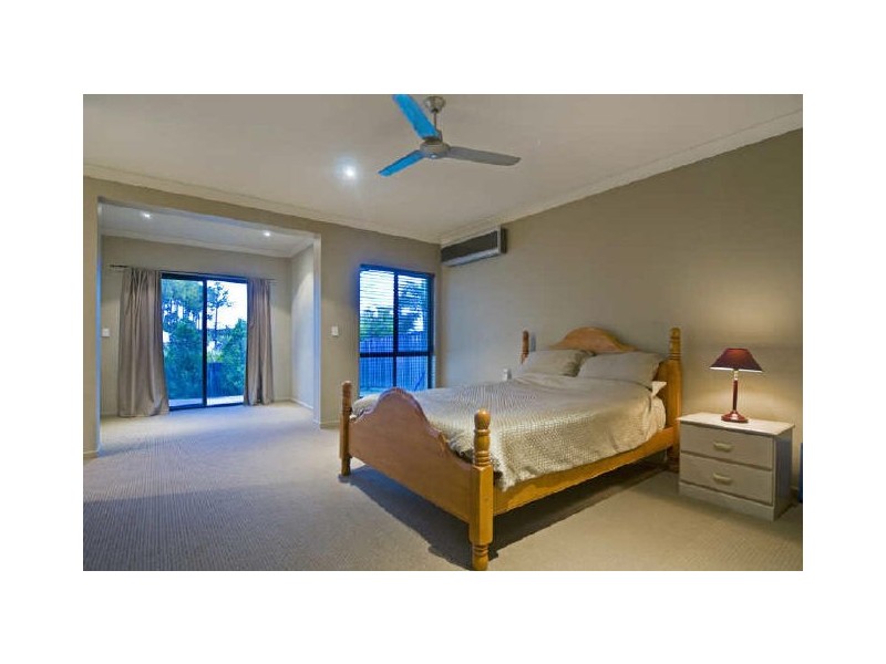 7 Koomooloo Circle, Coomera Waters QLD 4209