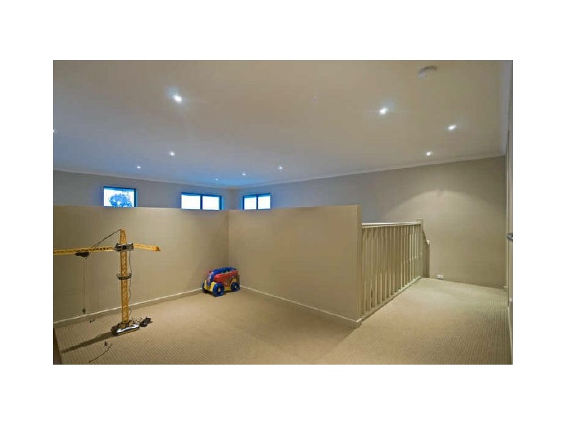 7 Koomooloo Circle, Coomera Waters QLD 4209