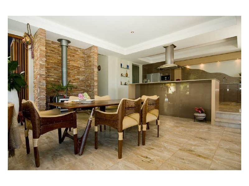 34 Buccaneer Way, Coomera Waters QLD 4209